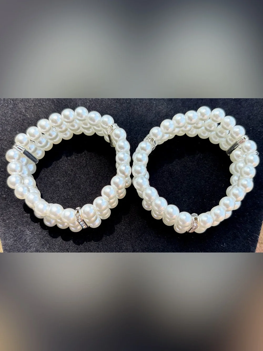 NIB Two Elegant White Pearl Stretch Bracelets wi/Crystal Accents In Three Areas